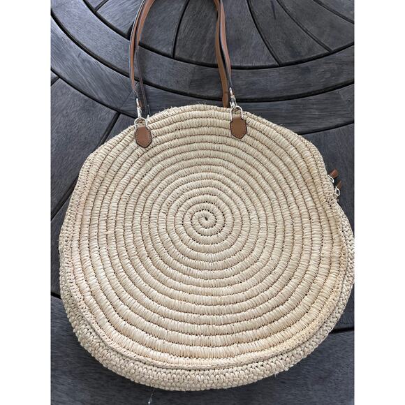 Kate Spade New York Sunkiss Cabana Straw Medium Tote - Picture 2 of 6